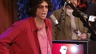 Elle sentit les seins blancs de sa sœur bronzée et la baisa en jupe porn levrette.