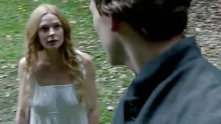 Kiki Klout lesbienne porno se fait baiser par un plombier.