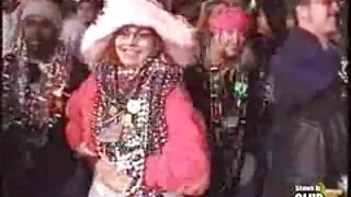 Beau porno mere et fils corps féminin.