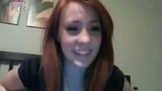 Les copines se tukif belle maman caressent.