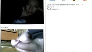 Le trou anal de Katie Kush est heureux et la bite et les grosse nue jouets sexuels.