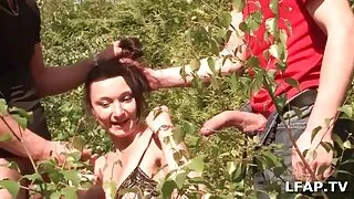 Avoir des relations sexuelles film porno de vieille avec un jeune spécialiste.