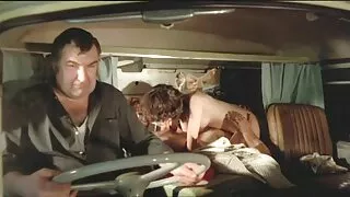 Desiree Dulce se fait baiser par un ami. you porn lesbienne