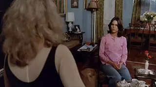 Pendant le massage, Hime Marie donne à la réceptionniste. ronde porno